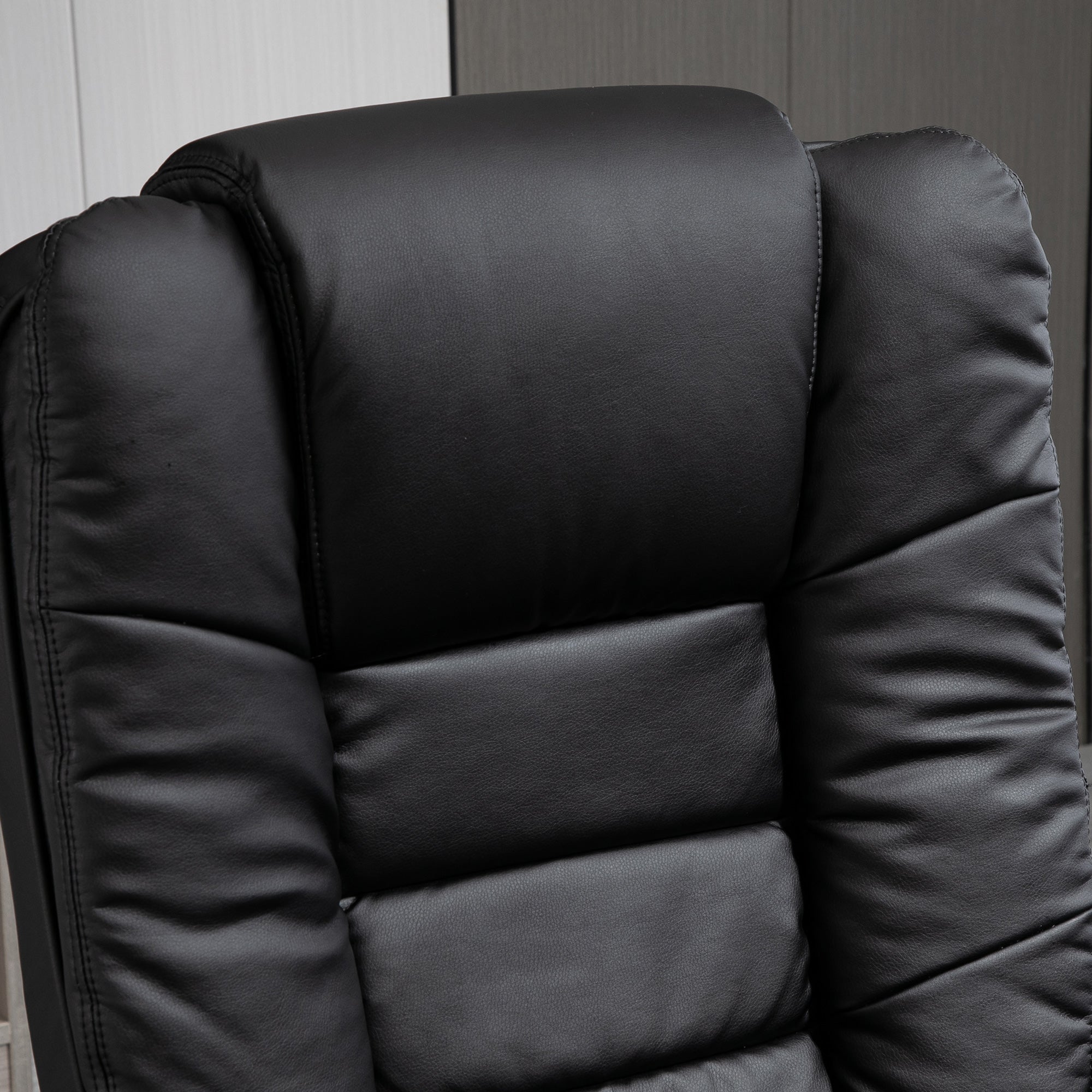 HOMCOM Recliner Chair With footstool, Recliner Armchair up to 130kg Weight Capacity, 135° Reclining Swivel Sofa Chair, PU Leather Ergonomic Couch Bed with Swivel Wood Base for Living Room, Black